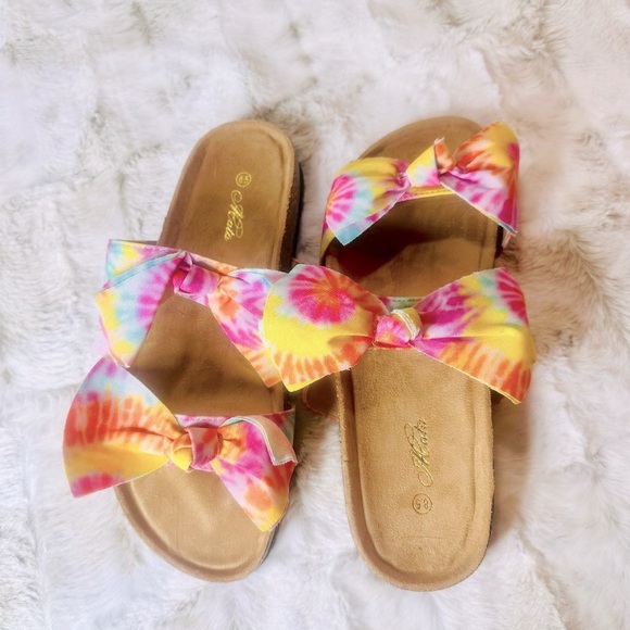 Mata Tye Dye Flat Form Fit Slip On Sandals - Picture 3 of 7
